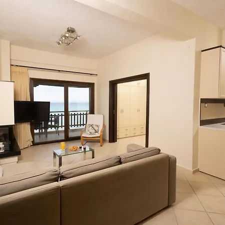 Apartment Take Me To The Sea - Beachfront, Starlink