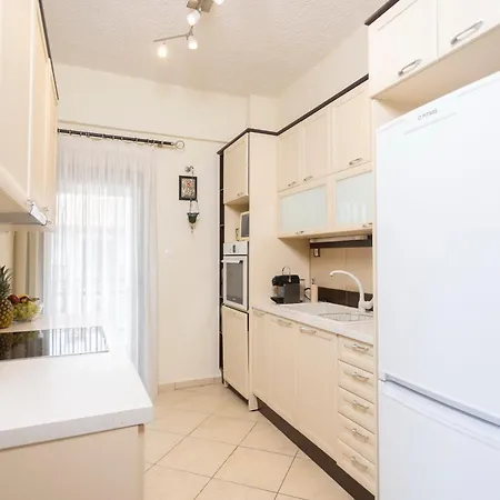 Take Me To The Sea - Beachfront, Starlink Polychrono