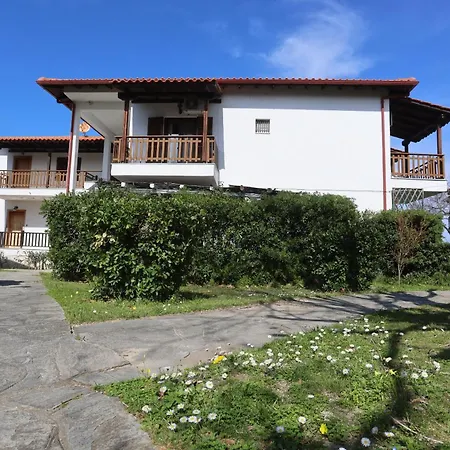 Take Me To The Sea - Beachfront, Starlink Appartamento