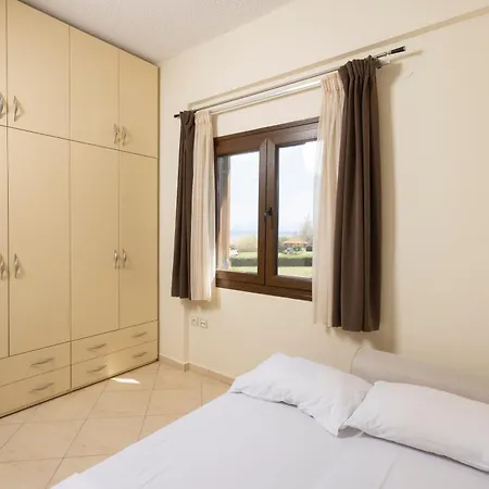 Take Me To The Sea - Beachfront, Starlink * Polychrono